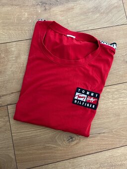 Tricko Tommy Hilfiger veľkosť M - 4