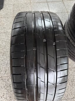 Hankook 235/35R19 - 4