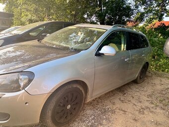 Volkswagen Golf 6 Variant 1.6 TDI Nepojazdný - 4