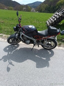 Honda 600 - 4
