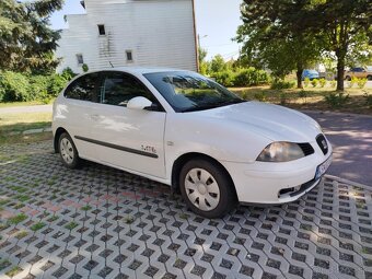Predám Seat Ibiza 1.4 55kw r.v 2003 benzín STK, EK 8/2026 vš - 4