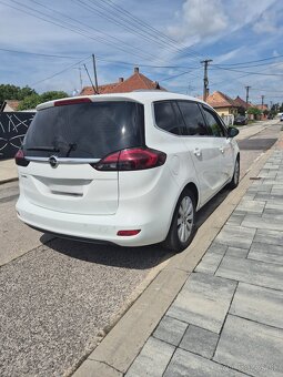 Opel Zafira Tourer 1.6 Turbo AT/6 - 4