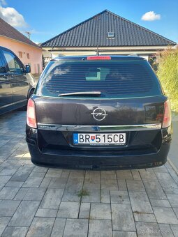 OPEL Astra VAGON.kombi r.v.2010. - 4