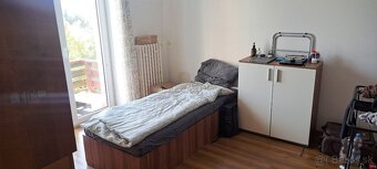 Ponúkam voľné miesto v zdieľanej izbe pre študenta – chlapca - 4