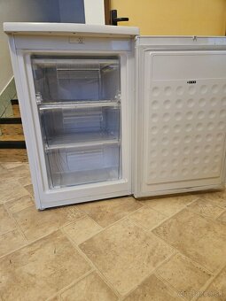 Mraznička Amica 80L - 4