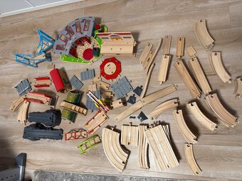 Vláčiková drevená dráha - 4