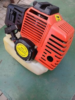 Predám funkčný motor na krovinorez - 4
