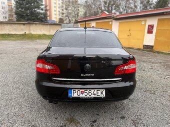 Škoda Superb 2.0 TDI 103kW Elegance 2009 - 4