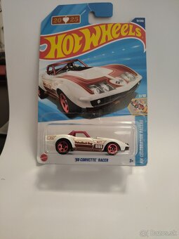 Hot wheels - 4