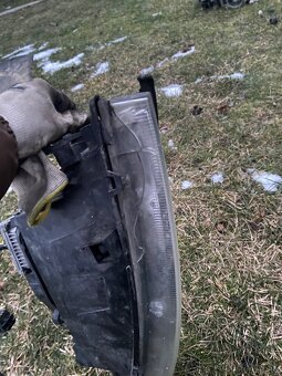 Xenónové svetla Ford mk3 - 4