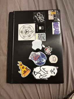 LENOVO LEGION Y7000 - 4