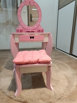 Toaletný stolík so stoličkou - 4