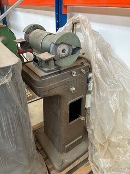 Dvojkotucova bruska - 4