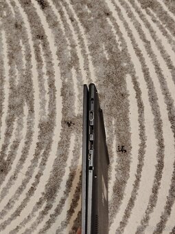 Asus vivobook notebook - 4