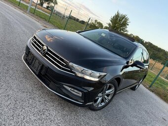 Volkswagen Passat B8.5 R-Line
 - 4
