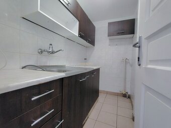 Veľkorysý administratívny priestor 260 m² - Odborárske námes - 4