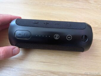 JBL Flip 3 - 4