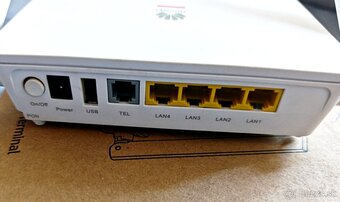 WIFI router optická mechanika Huawei - 4