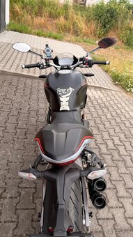 Ducati monster 821- 4000km - 4