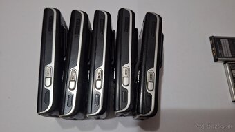 Sony ericsson K800i - 4