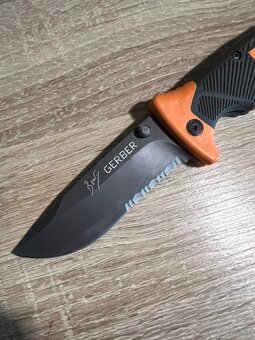 Nôž Gerber Bear Grylls - 4