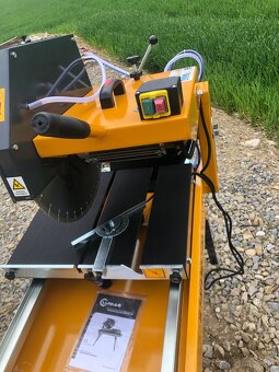 LUMAG STM 450-700 vodná stolová píla na kameň - 4