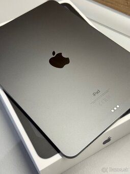 Apple iPad Air 4 gen 64GB Wi-Fi - 4