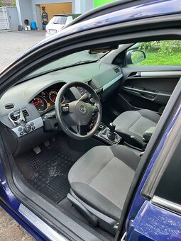 Opel Astra H 1.7 cdti - 4