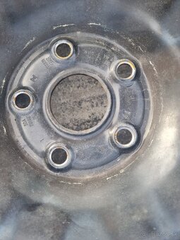 Plechove disky 5x112 r16 ET48 x 6,5J + puklice vw - 4