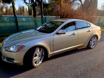 Predám JAGUAR XF - 4