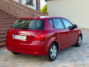 Kia CEED 1.6 CVVT AUTOMAT Benzin - 4