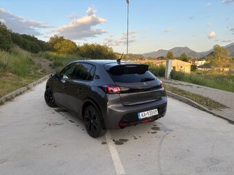 Peugeot 208 1.2 PureTech 100 GT EAT8 - 4