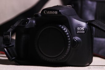 Foto set Canon EOS 2000D + 18-55mm IS objektív + brašňa - 4