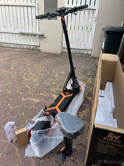KuKirin G2 Max - Nerozbalená E-Kolobežka - 4