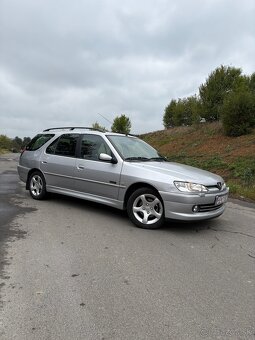 Peugeot 306 v limitovanej edícii Saint-Tropéz - 4