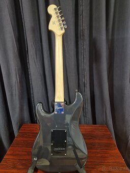 Squier stratocaster HSS - 4