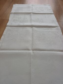 Damaškové obrusy - 4