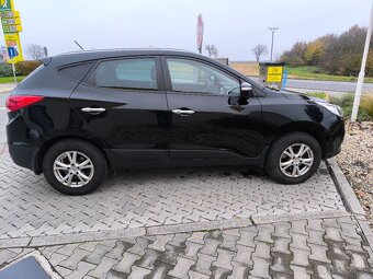 Hyundai ix35 1.6 GDi 99 kw benz. rv.2013 M6 - 4