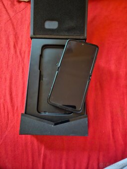 Motorola razr 2022 - 4