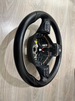 Trojramenný kožený volant vw group - 4