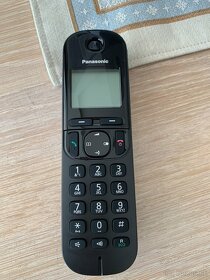 Bezdrotovy telefon Panasonic KX-TGC210 - 4