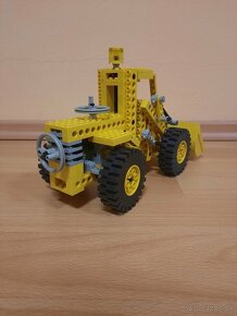 Lego Technic 8853 - Excavator - 4