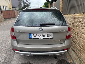 Škoda Octavia Scout 2.0 TDI 110kw - 4