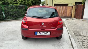 Renault Clio III 1.2 - 4