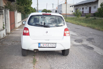 Renault Twingo II 1.2 - 4