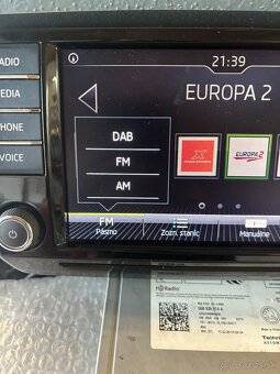 Skoda superb3 radio smartlink navigacia applecarplay - 4