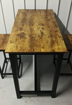 Barový stôl a dve stoličky - 4