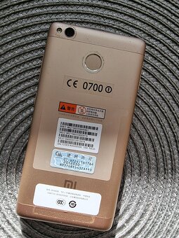 Ako nový jednoduchý mobil Xiaomi Redmi 3S - 4