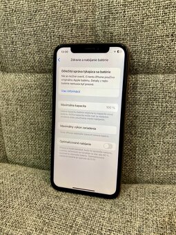 iPhone Xs 256GB (plne funkčný) - 4