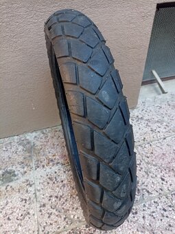 Moto pneumatiky - 4